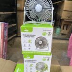 Iwin 5 inches desktop fan with light