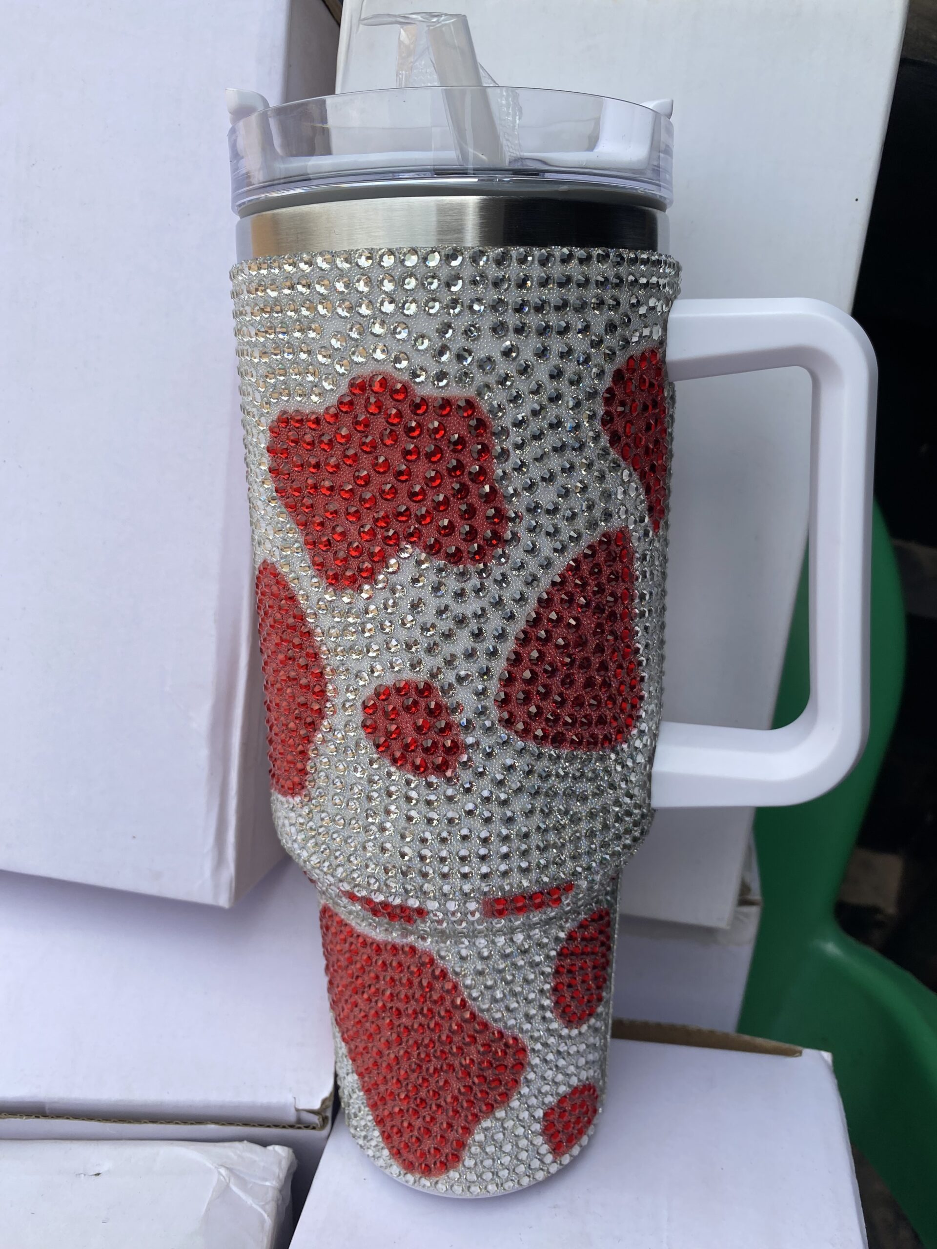 IMG_0540 Diamond studded vacuum mug - Image 1