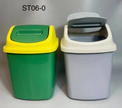 Dustbin with cover
