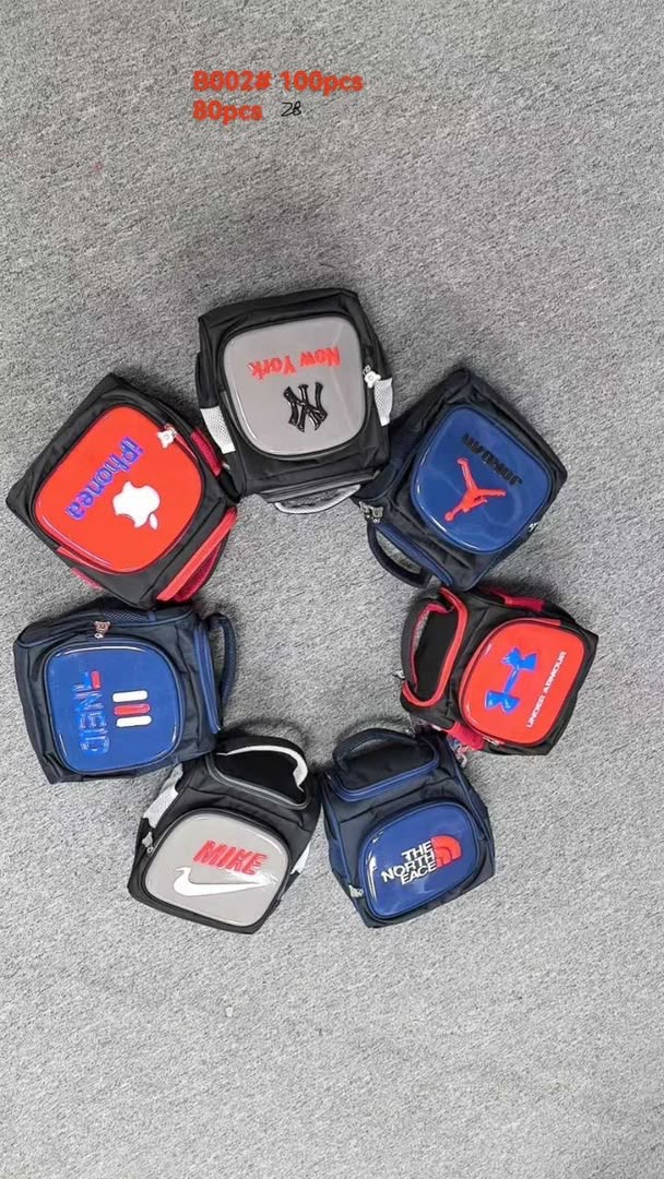 d25ebbb1-d290-43e7-b000-fd2694a2ec2c Bag 020 - Image 1
