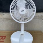 Foldable rechargeable fan