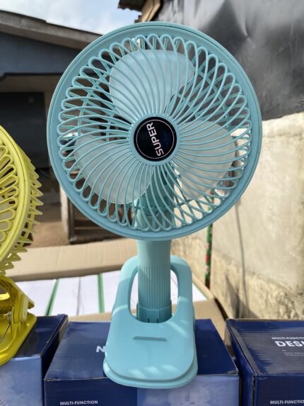 Clip rechargeable fan